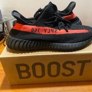 Yeezy boost 350 Core reds